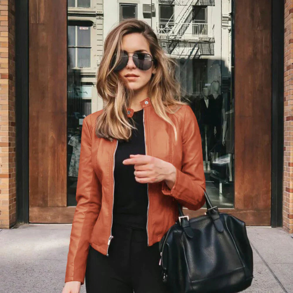 Veste élégante femme chic et tendance