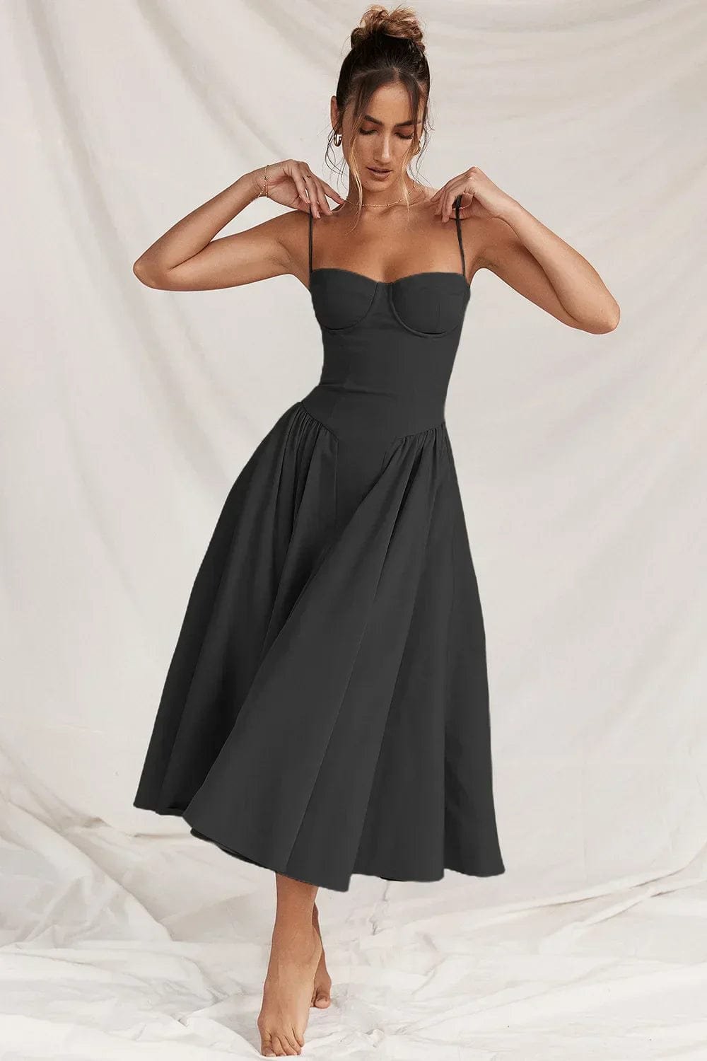 Robe Femelle Cintrée Chic