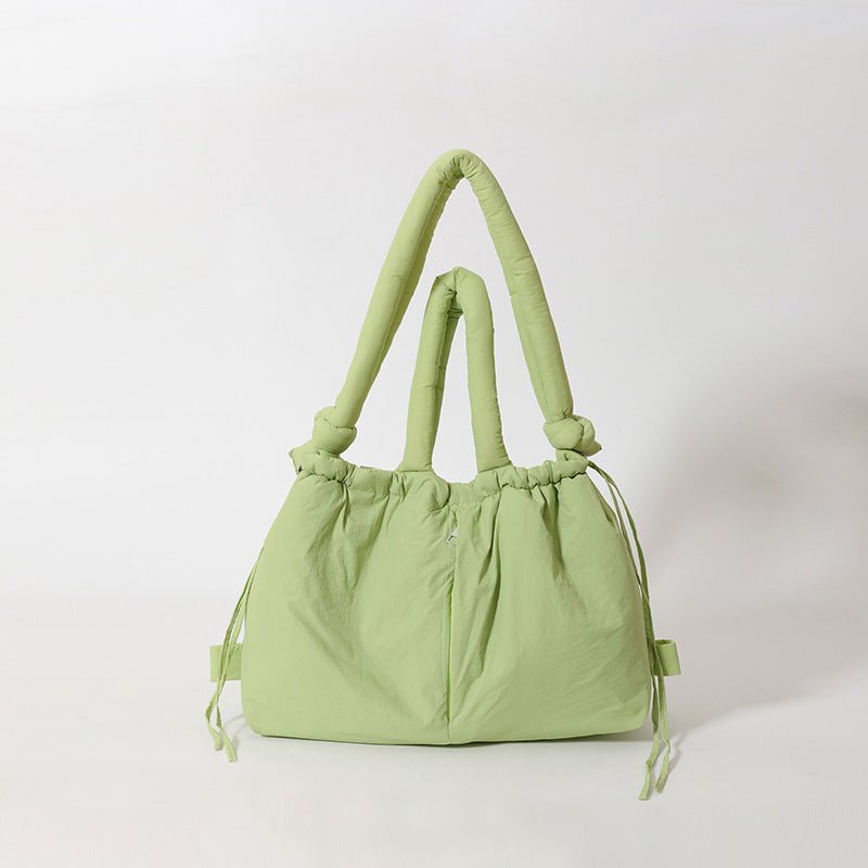 Sac à main femme moderne et léger en nylon