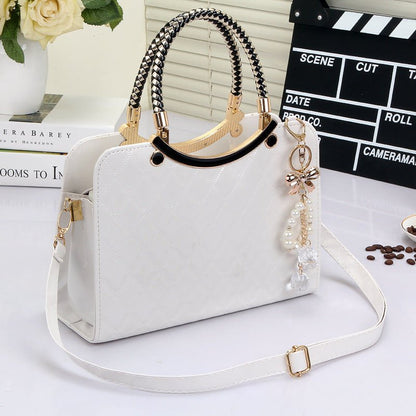 Sac à main femme chic en cuir lisse bordeaux