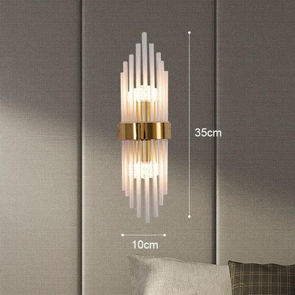 Luminaire cristal Luxe avec détails dorés