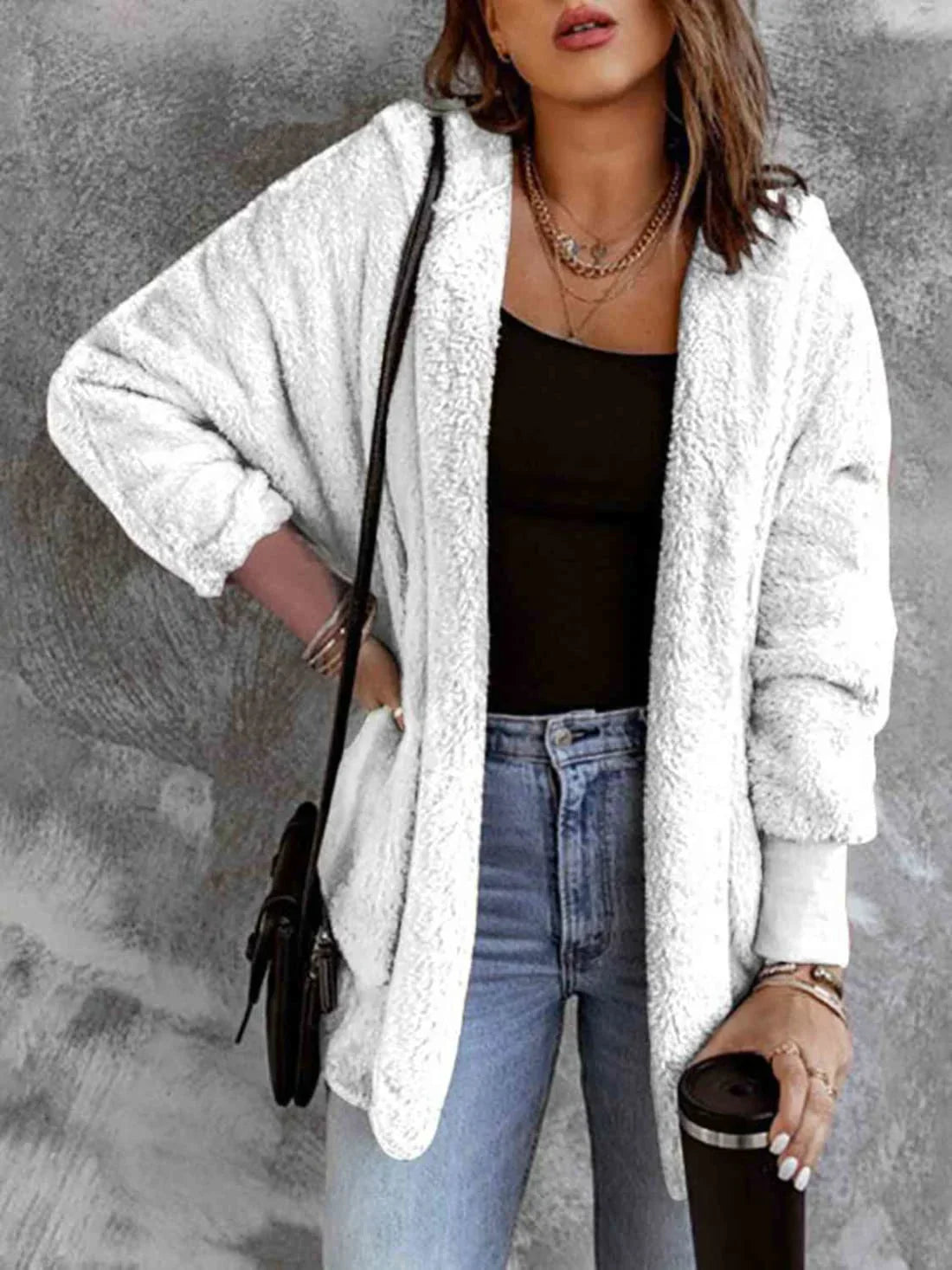 Manteau hivernal féminin douillet et chic